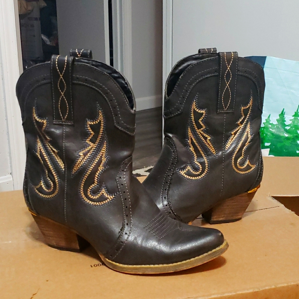 Cowboy boots